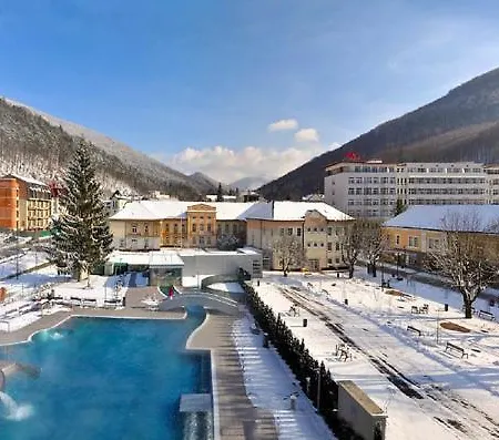 Plazza Trencianske Teplice Panorama 4p *