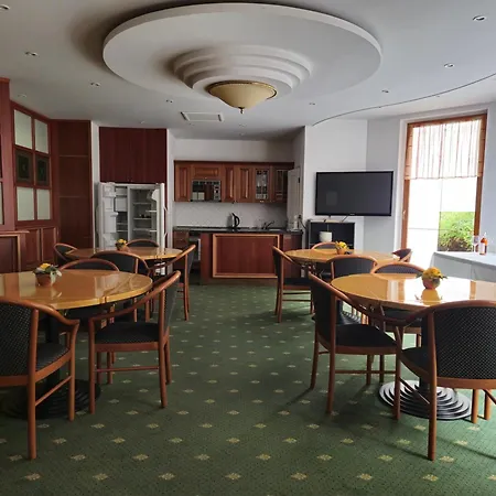 Apartment Plazza Trencianske Teplice Panorama 4p Trencin